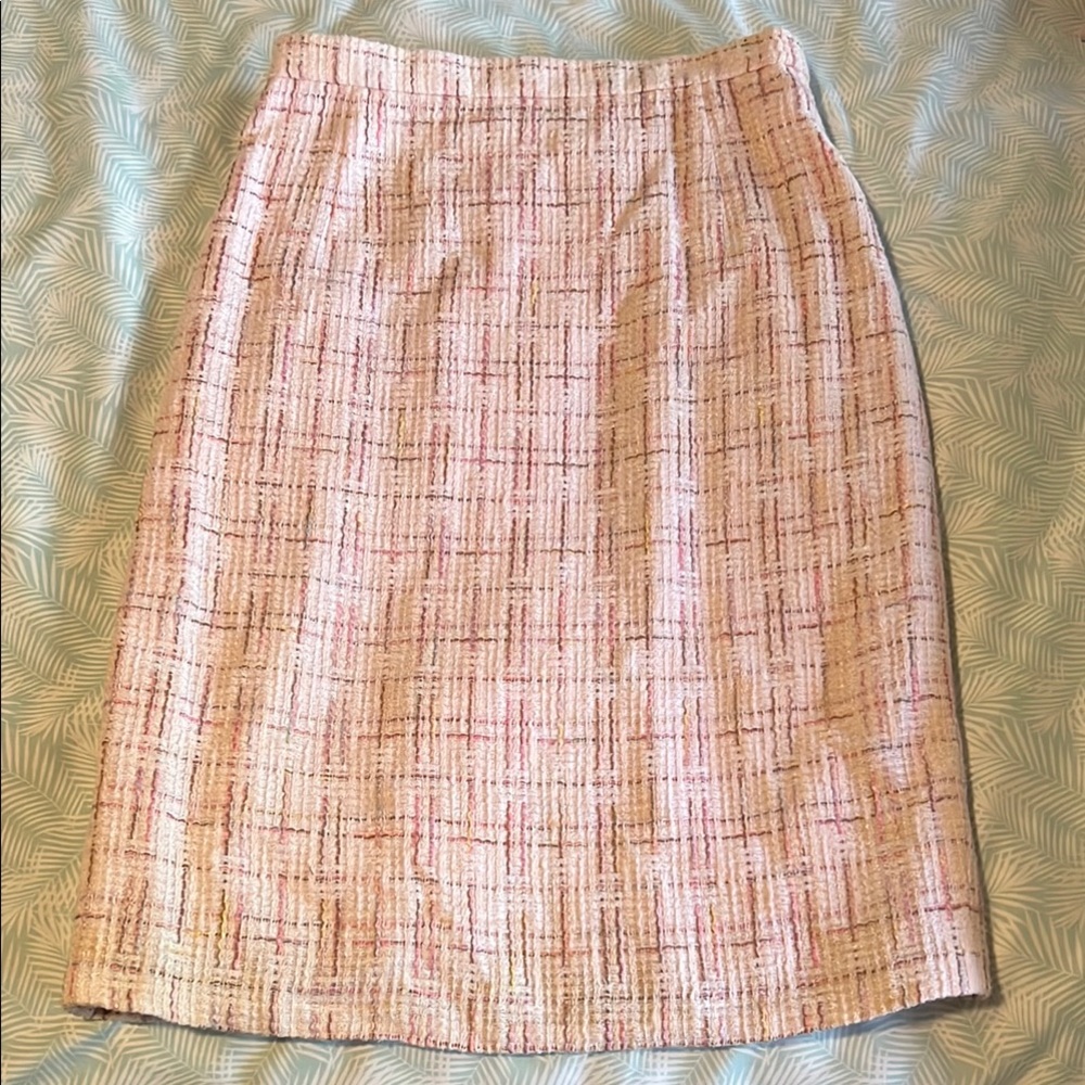 ESCADA Vintage Pink & White Tweed Pencil Skirt
